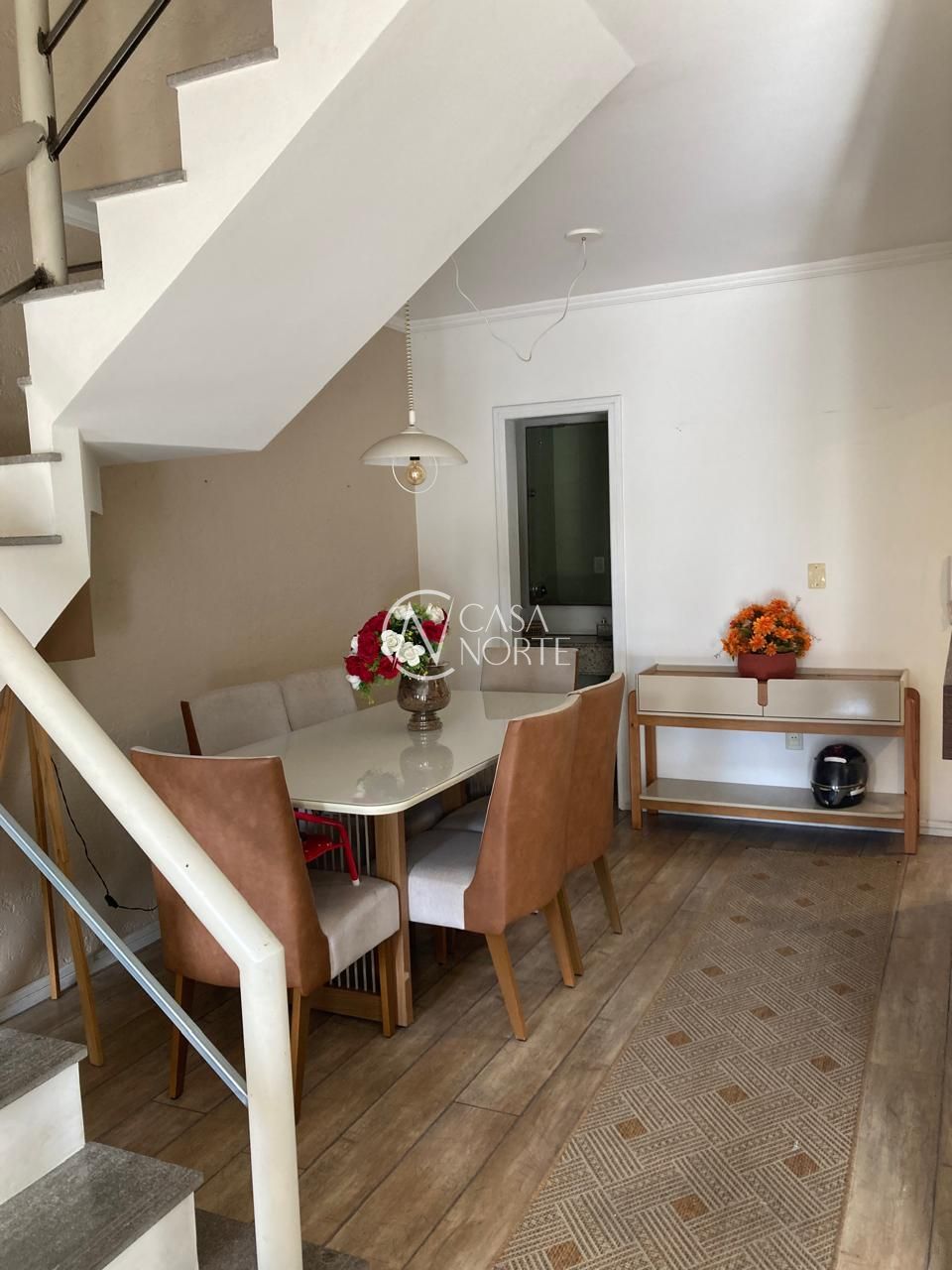 Casa de Condomínio à venda com 3 quartos, 247m², 3 suítes, 2 vagas, Rua Gávea no bairro Ipanema em Porto Alegre