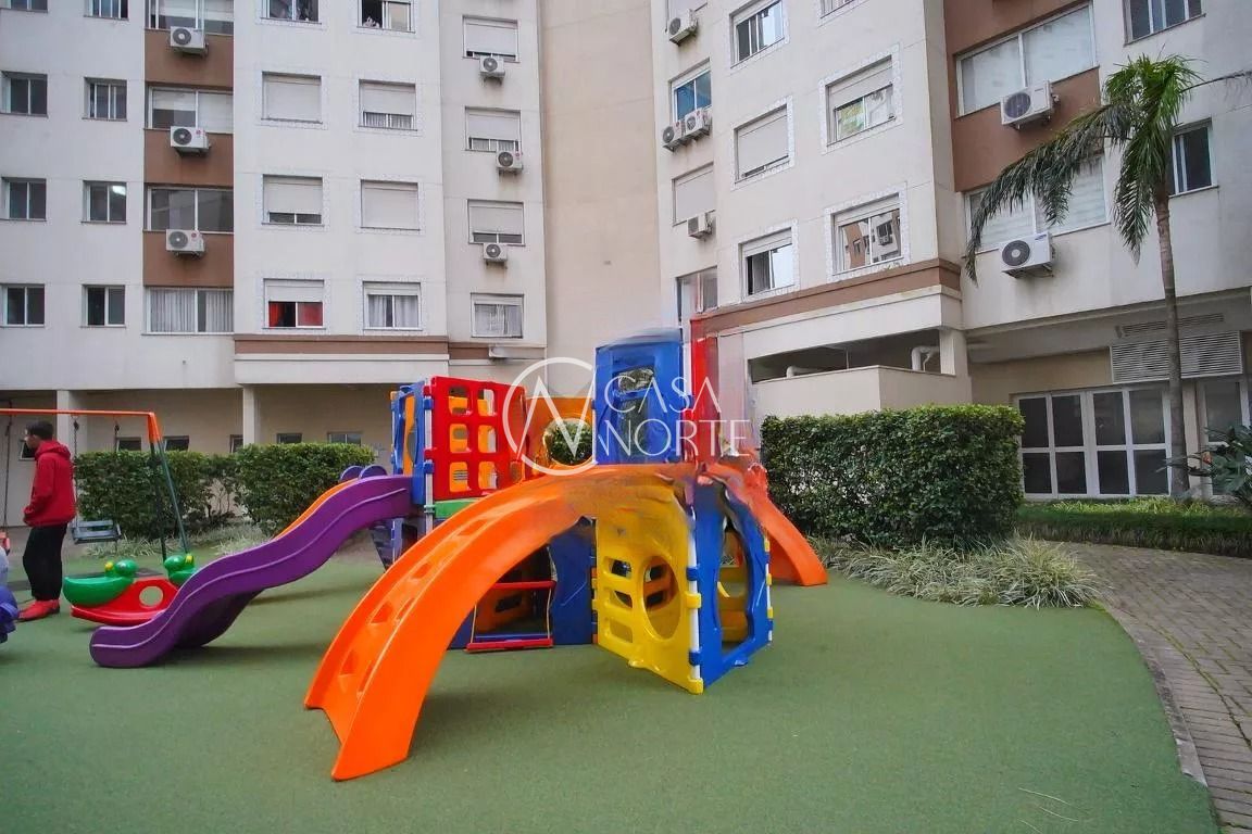 Apartamento à venda com 3 quartos, 68m², 1 suíte, 1 vaga, Avenida Dom Cláudio José Gonçalves Ponce de Leão no bairro Vila Ipiranga em Porto Alegre