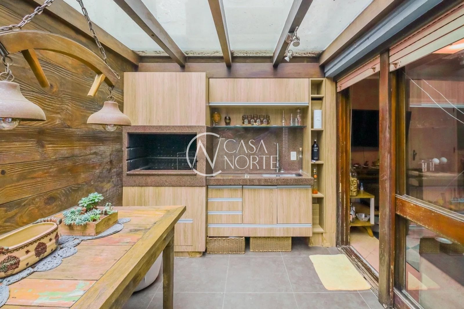 Apartamento Garden à venda com 3 quartos, 114m², Rua Vicente da Fontoura no bairro Rio Branco em Porto Alegre