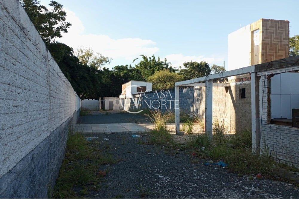 Terreno à venda , 844m², Baltazar de Oliveir Garcia no bairro Jardim Sabará em Porto Alegre