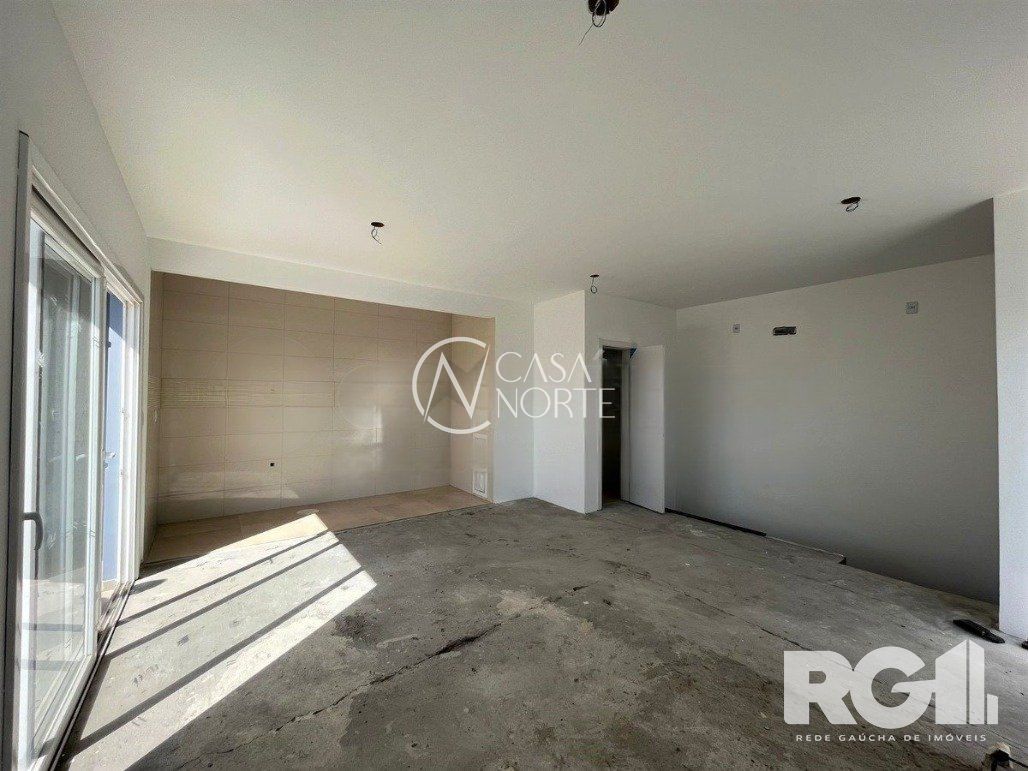 Cobertura à venda com 3 quartos, 121m², 1 suíte, 2 vagas, Praça Ivo Corrêa Meyer no bairro São Sebastião em Porto Alegre