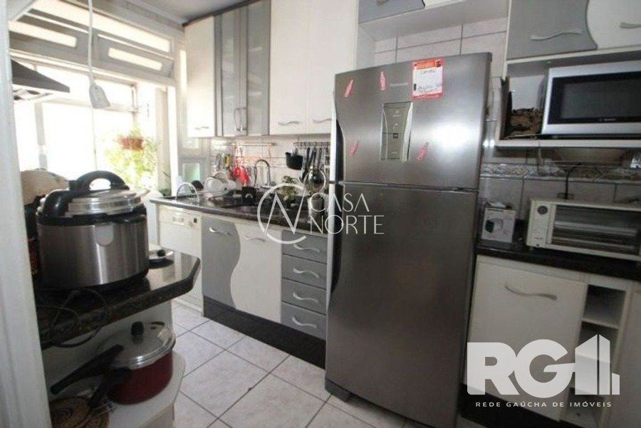 Apartamento à venda com 3 quartos, 92m², Rua Alberto Silva no bairro Vila Ipiranga em Porto Alegre