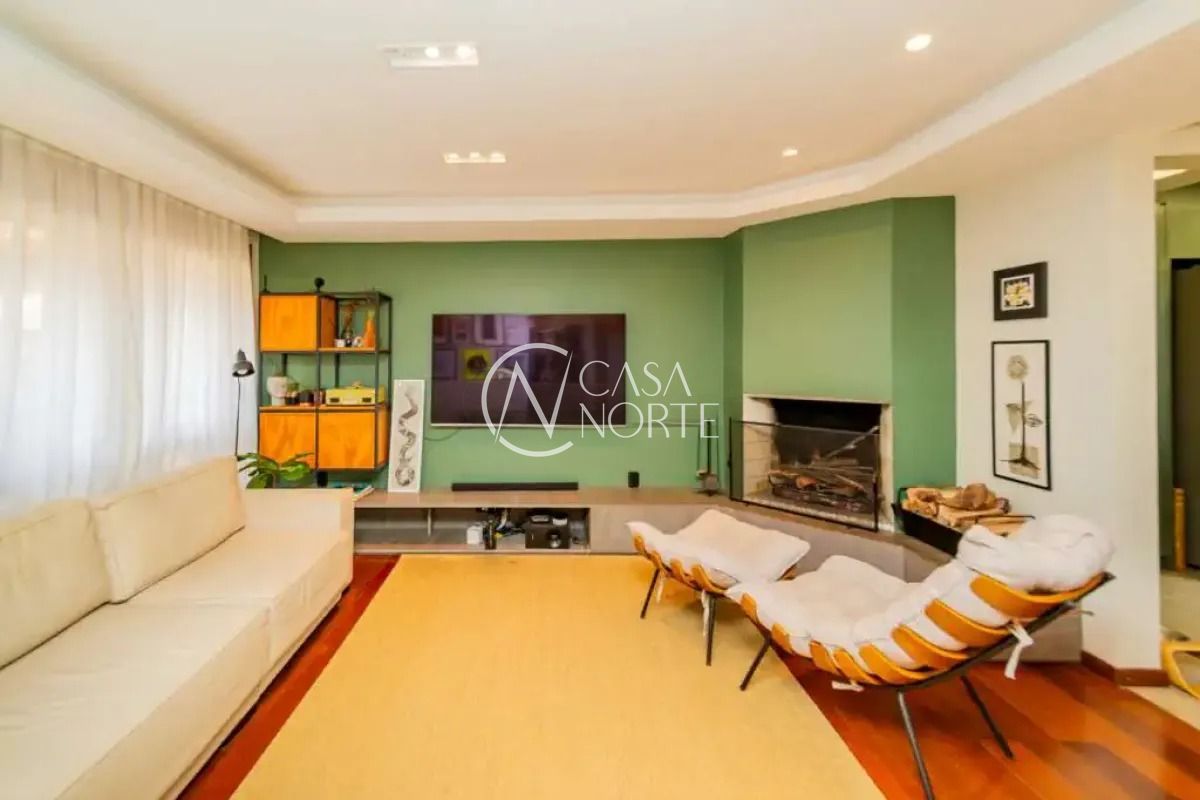 Casa de Condomínio à venda com 3 quartos, 309m², 1 suíte, 2 vagas, Rua Tomaz Gonzaga no bairro Boa Vista em Porto Alegre