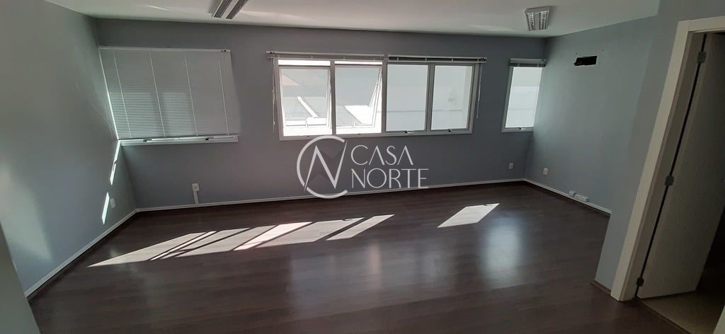 Sala Comercial à venda , 32m², 1 vaga, Visconde do Herval no bairro Menino Deus em Porto Alegre