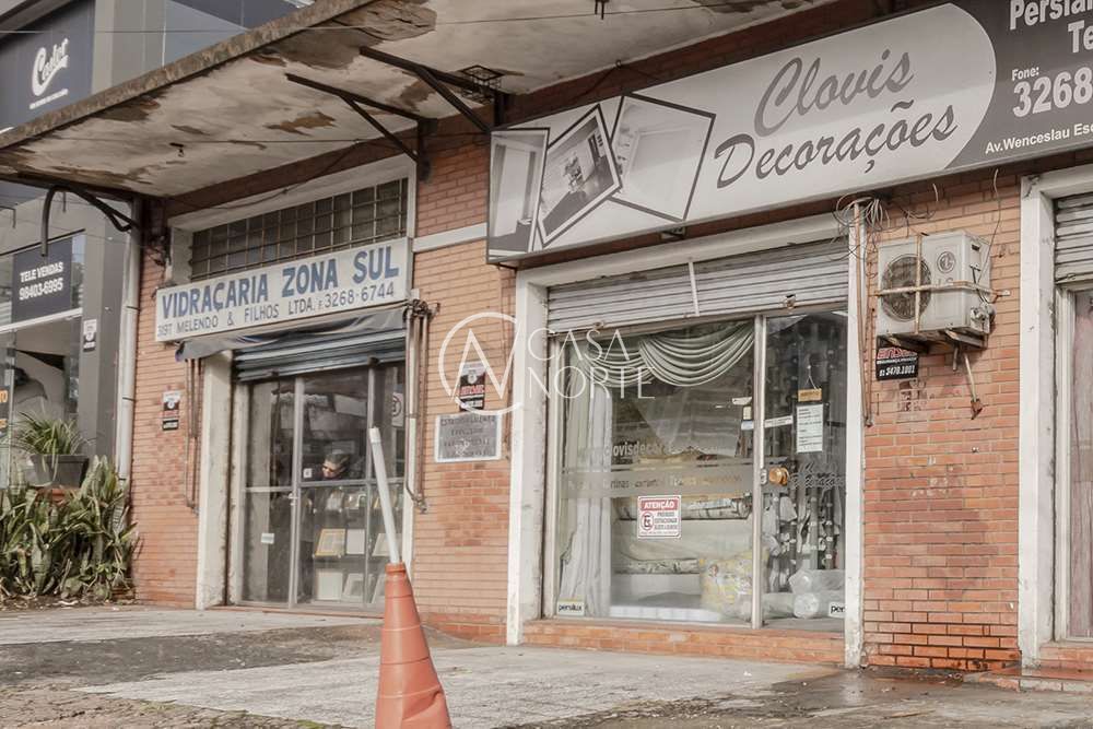 Prédio Residencial à venda , 420m², 3 vagas, Wenceslau Escobar no bairro Tristeza em Porto Alegre