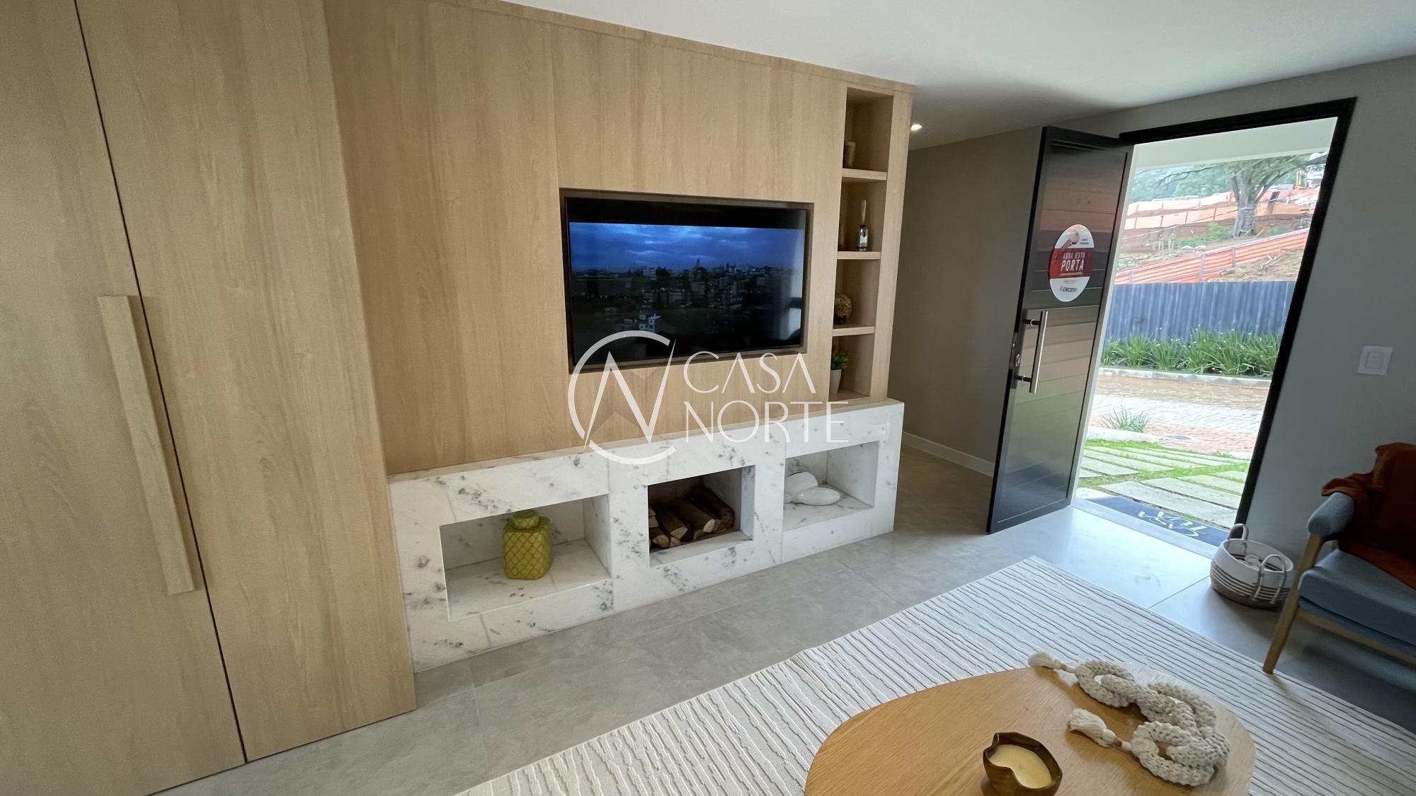 Casa de Condomínio à venda com 3 quartos, 130m², 1 suíte, 2 vagas, Protásio Alves no bairro Morro Santana em Porto Alegre