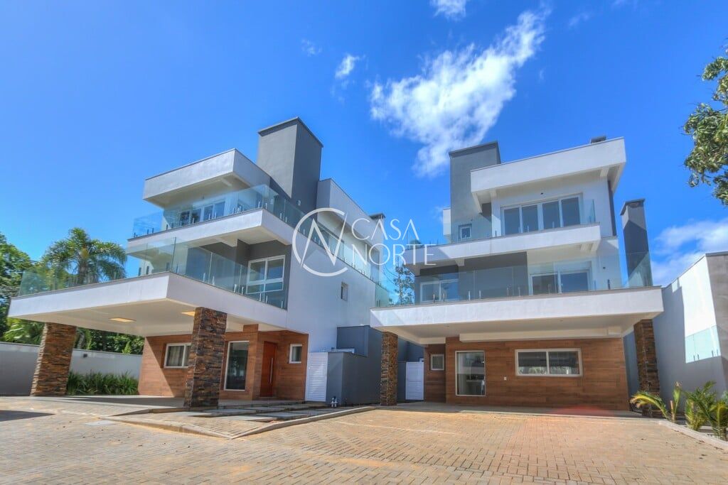 Casa de Condomínio à venda com 3 quartos, 300m², 3 suítes, 3 vagas, Coronel Marcos no bairro Ipanema em Porto Alegre