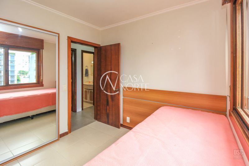 Cobertura à venda com 3 quartos, 200m², 1 suíte, 2 vagas, Cândido Silveira no bairro Auxiliadora em Porto Alegre