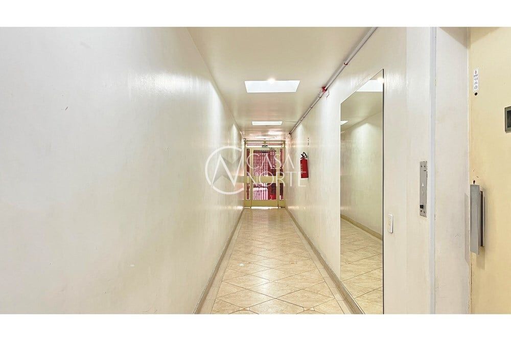 Apartamento à venda com 1 quarto, 35m², Alberto Bins no bairro Centro Histórico em Porto Alegre