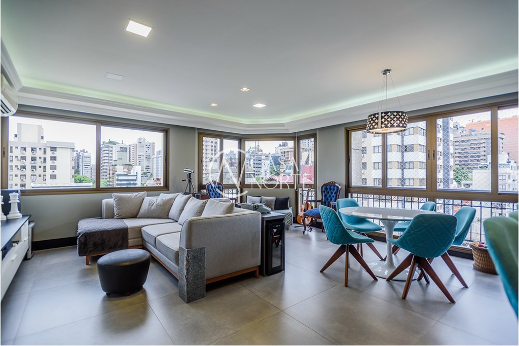 Apartamento à venda com 3 quartos, 104m², 1 suíte, 2 vagas, Tito Lívio Zambecari no bairro Mont Serrat em Porto Alegre