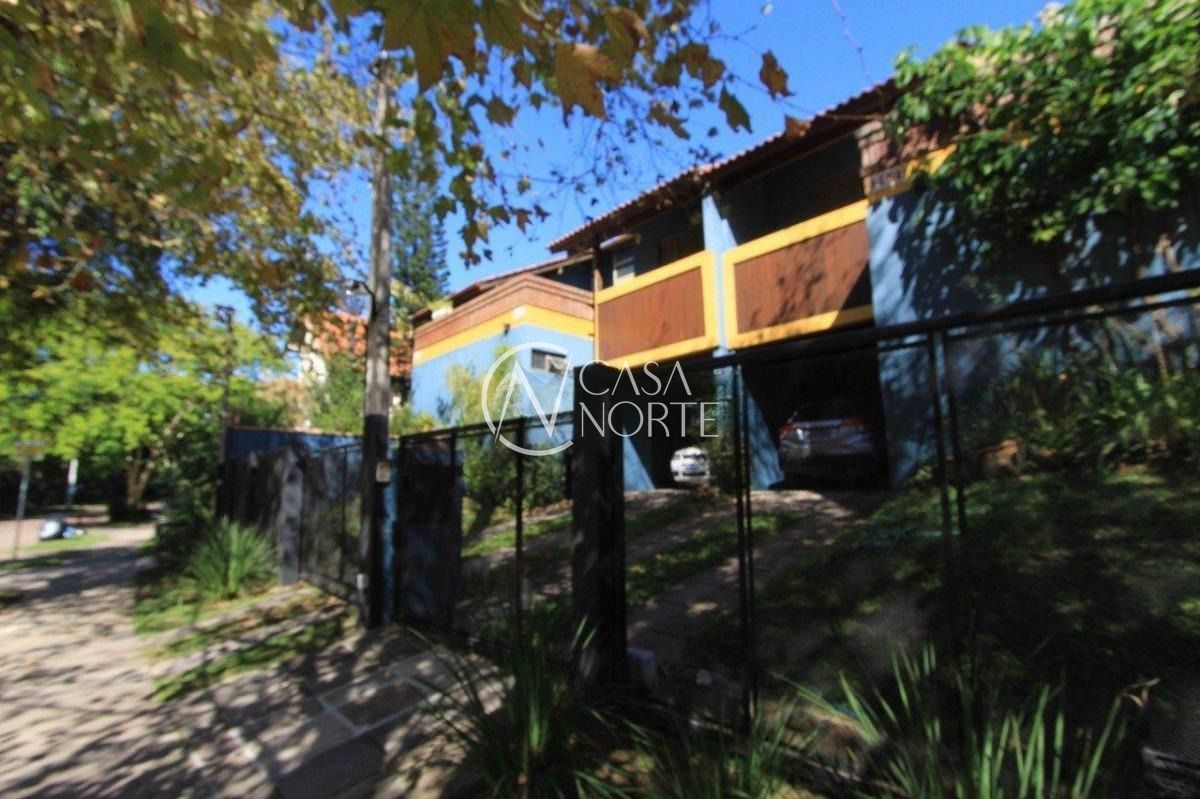 Casa de Condomínio à venda com 3 quartos, 165m², 1 suíte, 2 vagas, Rua Manoel Lopes Meirelles no bairro Jardim Sabará em Porto Alegre