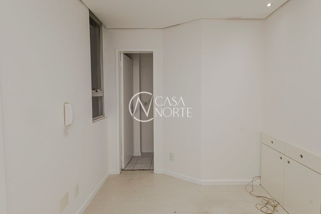 Sala Comercial à venda , 45m², Castro Alves no bairro Independência em Porto Alegre