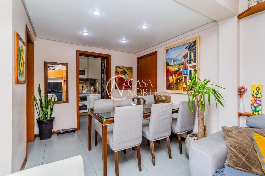 Apartamento à venda com 2 quartos, 84m², 1 vaga, Rua Brito Peixoto no bairro Passo da Areia em Porto Alegre