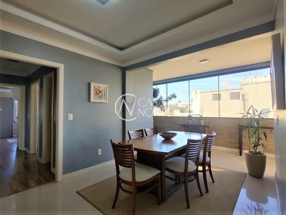 Cobertura à venda com 3 quartos, 211m², 1 suíte, 3 vagas, Rua Maestro Salvador Campanella no bairro Jardim Planalto em Porto Alegre