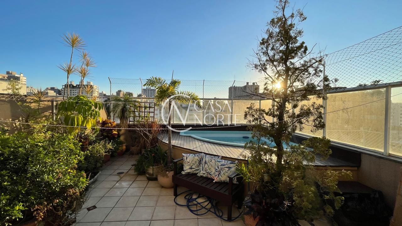 Cobertura à venda com 3 quartos, 141m², 1 suíte, 2 vagas, Rua Silva Jardim no bairro Bela Vista em Porto Alegre