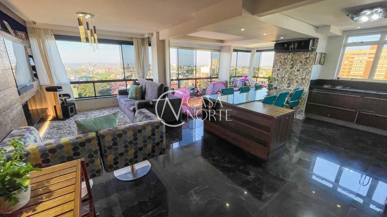 Cobertura à venda com 4 quartos, 210m², 1 suíte, 2 vagas, Rua Antônio Manoel da Rosa no bairro Jardim Itu Sabará em Porto Alegre