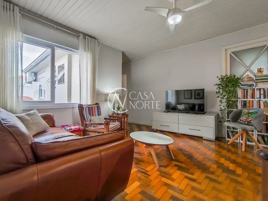 Cobertura à venda com 3 quartos, 115m², 1 suíte, 1 vaga, Avenida Berlim no bairro São João em Porto Alegre
