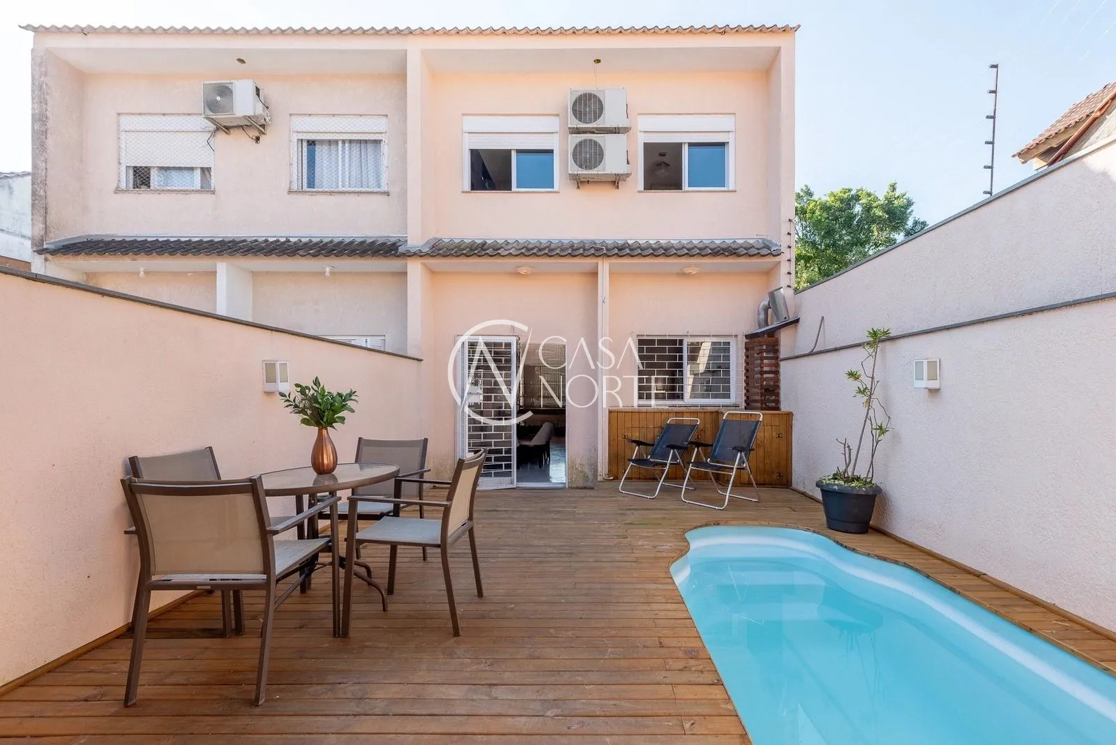 Casa à venda com 3 quartos, 150m², 1 suíte, 2 vagas, Avenida Alberto Pasqualini no bairro Jardim Itu em Porto Alegre
