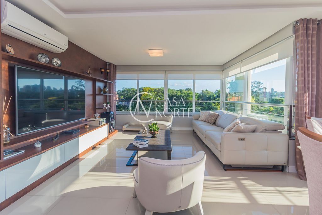 Apartamento à venda com 3 quartos, 105m², 1 suíte, 3 vagas, Rua General Pedro Bittencourt no bairro Passo da Areia em Porto Alegre