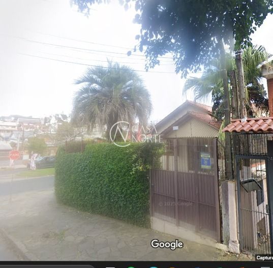Casa à venda com 5 quartos, 187m², 1 suíte, 2 vagas, Rua Jenor Cardoso Jarros no bairro Jardim Sabará em Porto Alegre