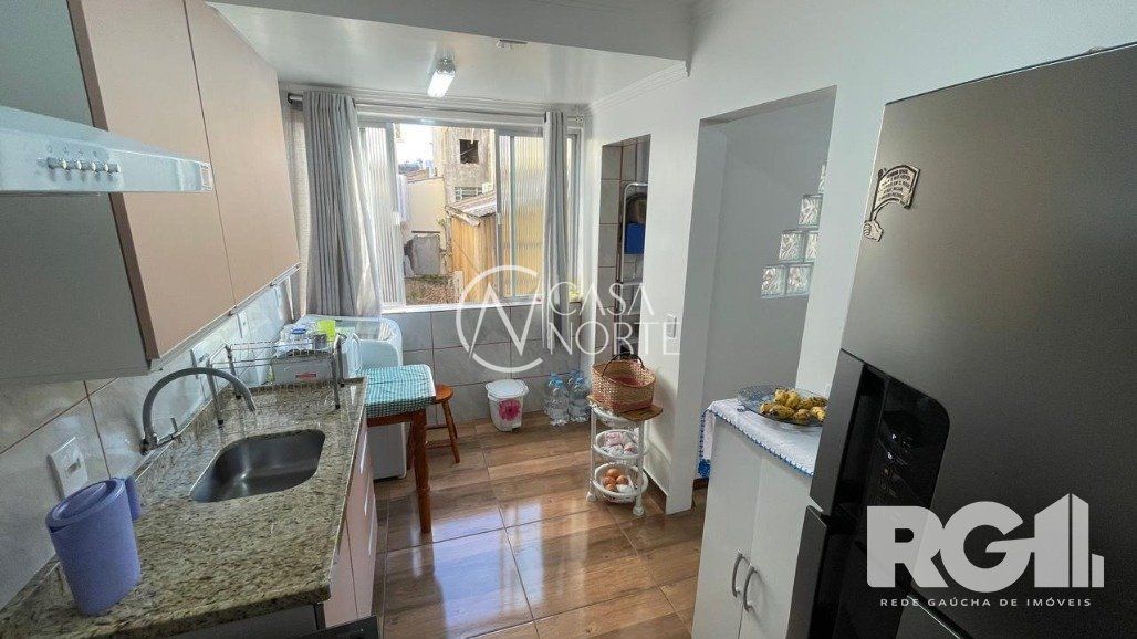 Apartamento à venda com 2 quartos, 73m², 1 vaga, Rua Vinte de Setembro no bairro Azenha em Porto Alegre