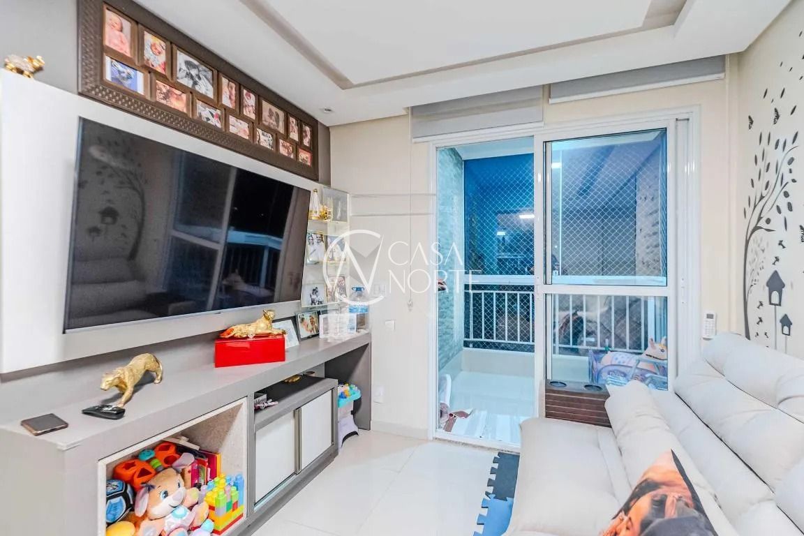 Apartamento à venda com 3 quartos, 69m², 1 suíte, 1 vaga, Rua Marechal Mesquita no bairro Teresópolis em Porto Alegre