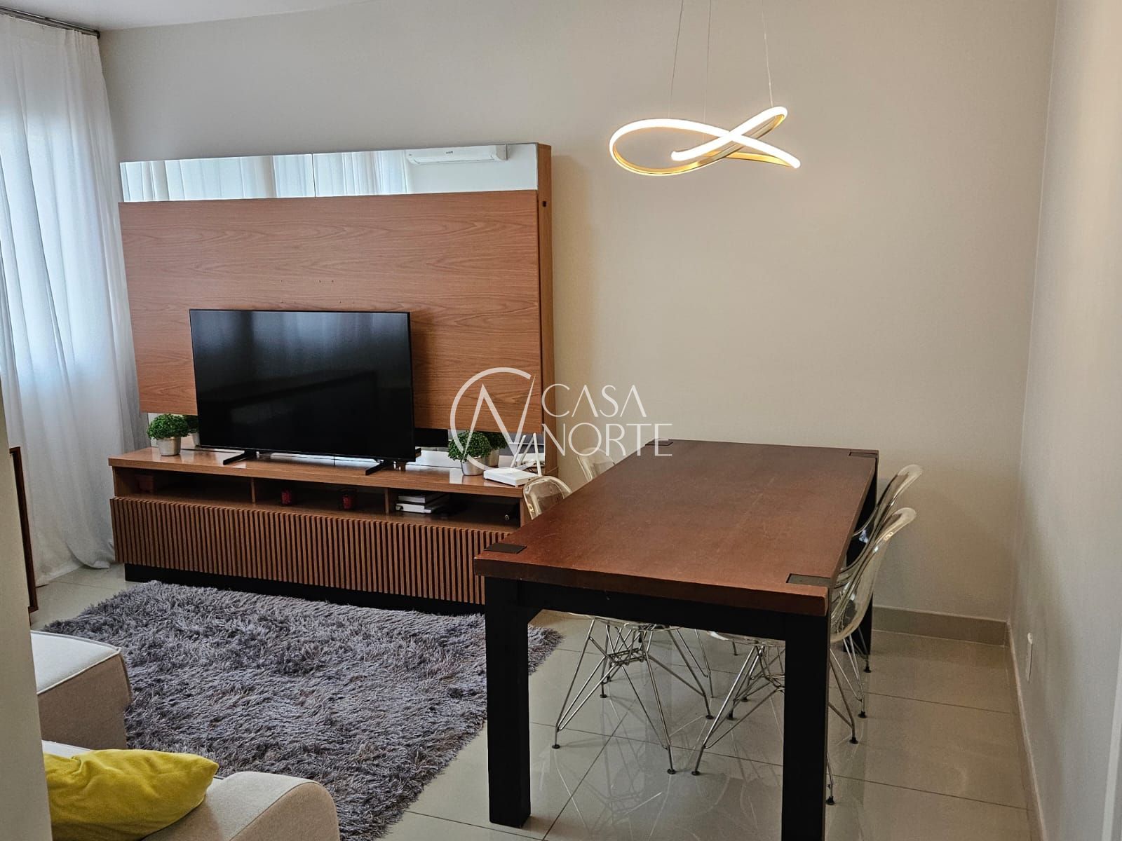 Apartamento à venda com 3 quartos, 70m², 1 suíte, 2 vagas, Rua Antônio Joaquim Mesquita no bairro Passo da Areia em Porto Alegre