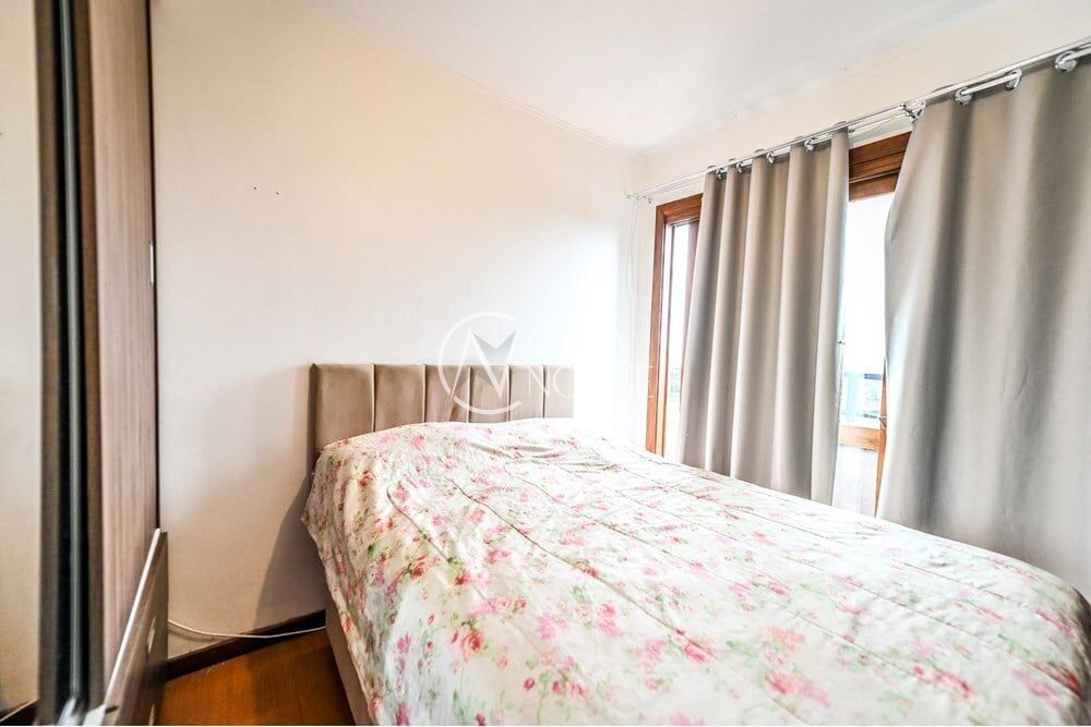 Cobertura à venda com 3 quartos, 207m², 1 suíte, 2 vagas, Santa Cruz no bairro Santa Tereza em Porto Alegre