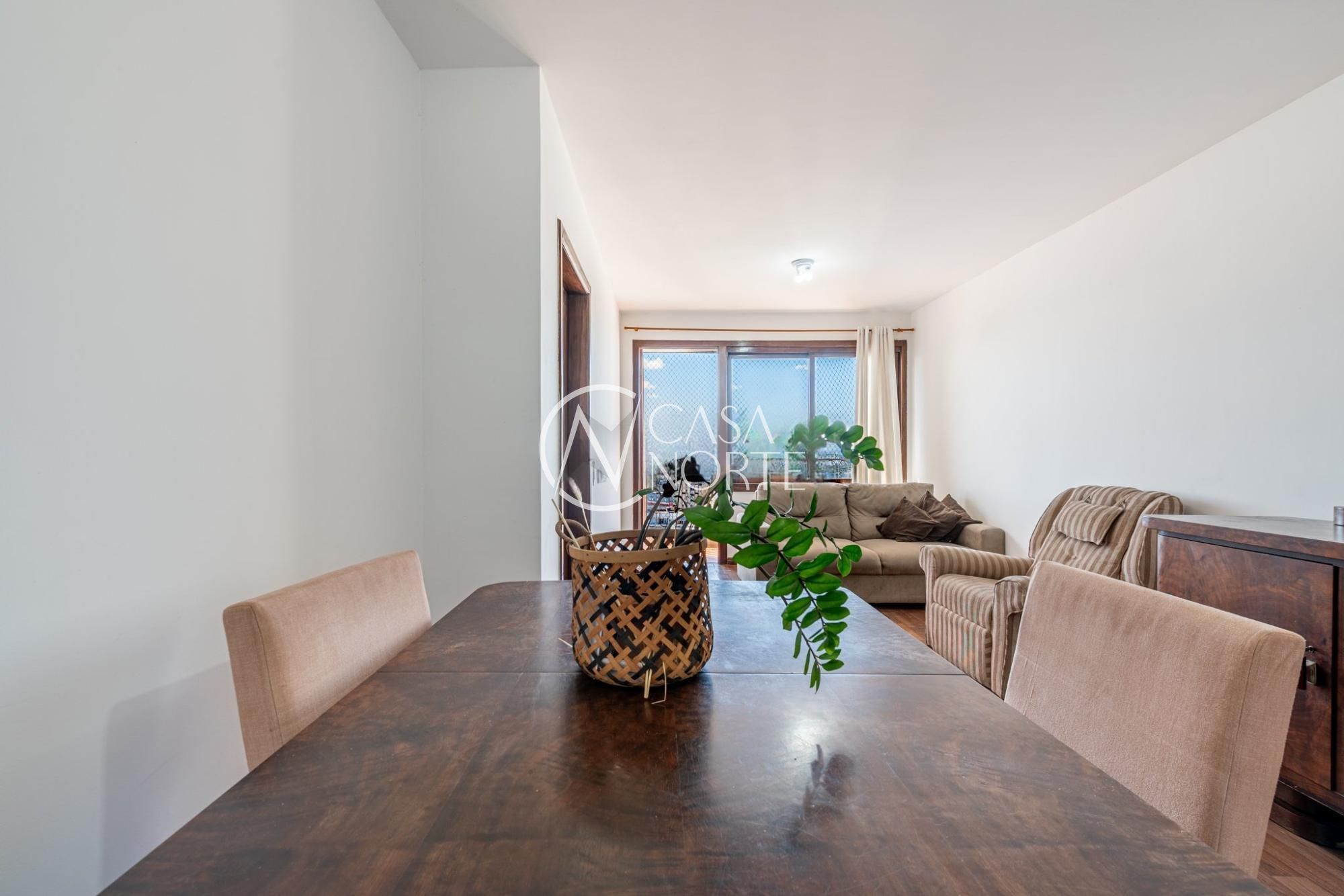 Apartamento à venda com 2 quartos, 89m², 1 vaga, Avenida Independência no bairro Centro Histórico em Porto Alegre