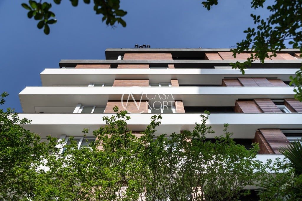 Duplex à venda com 3 quartos, 177m², 3 suítes, 3 vagas, Barão do Guaíba no bairro Menino Deus em Porto Alegre
