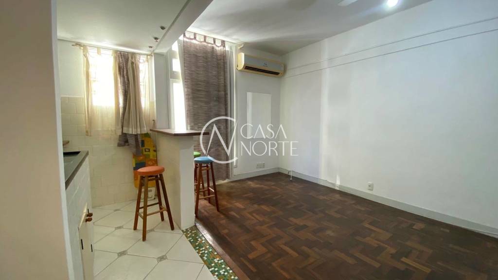 Apartamento à venda com 1 quarto, 27m², Avenida João Pessoa no bairro Centro Histórico em Porto Alegre