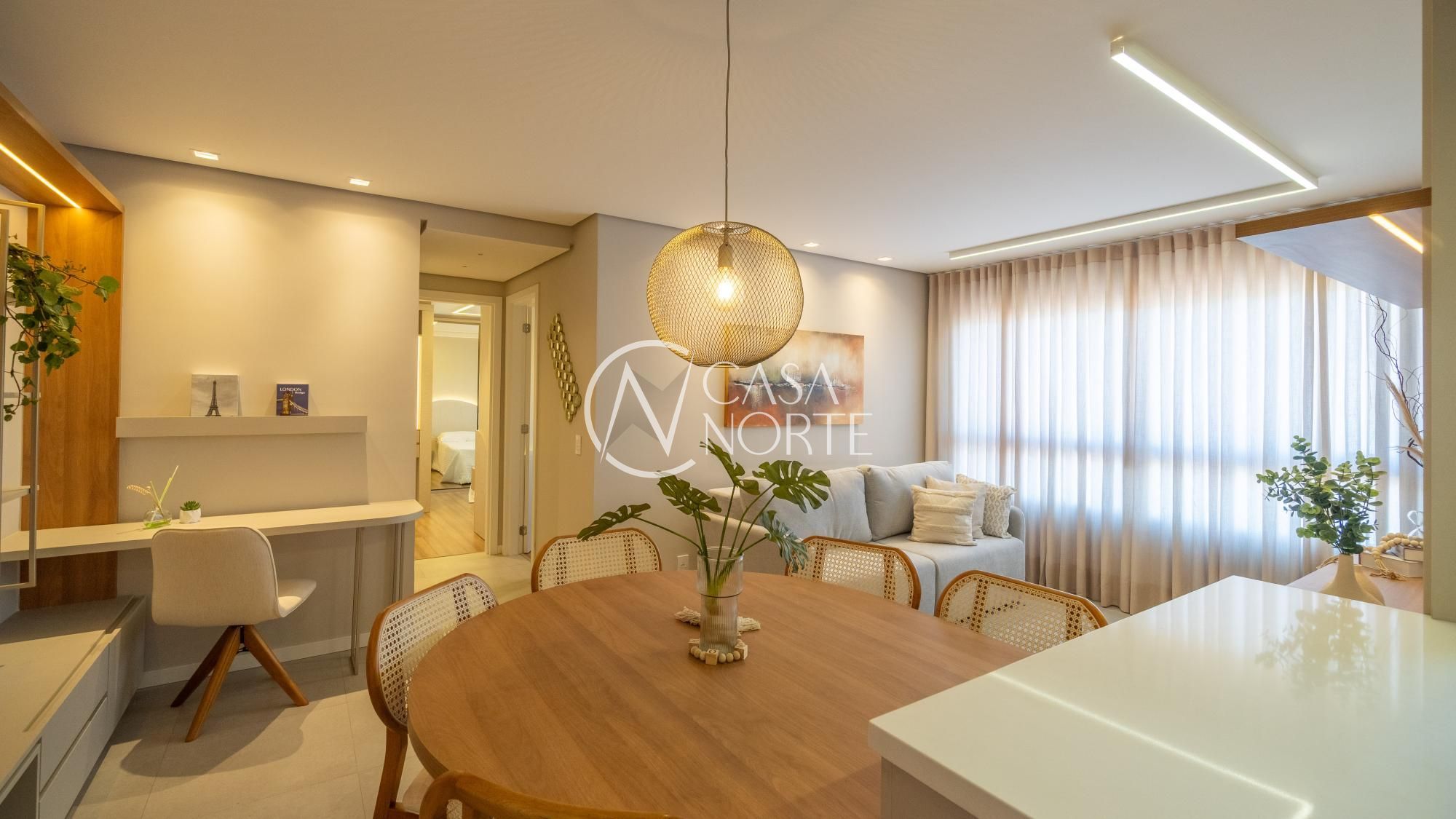 Apartamento à venda com 2 quartos, 61m², 1 suíte, 1 vaga, Avenida do Forte no bairro Passo da Areia em Porto Alegre