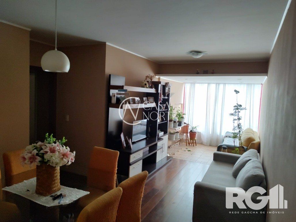 Apartamento à venda com 3 quartos, 91m², 1 vaga, Rua Dom Diogo de Souza no bairro Cristo Redentor em Porto Alegre
