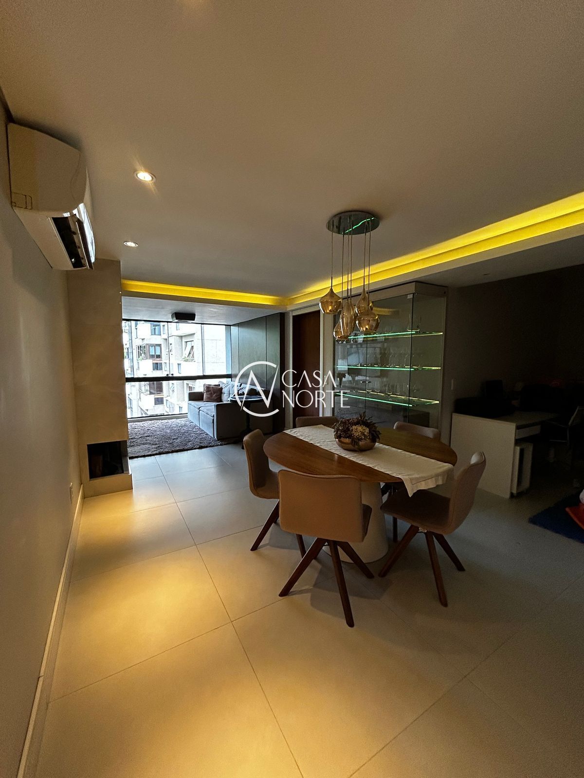 Apartamento à venda com 2 quartos, 183m², 1 suíte, 2 vagas, Rua Anita Garibaldi no bairro Mont Serrat em Porto Alegre