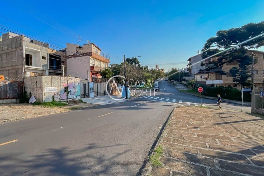 Terreno à venda , 385m², Matias José Bins no bairro Chácara das Pedras em Porto Alegre