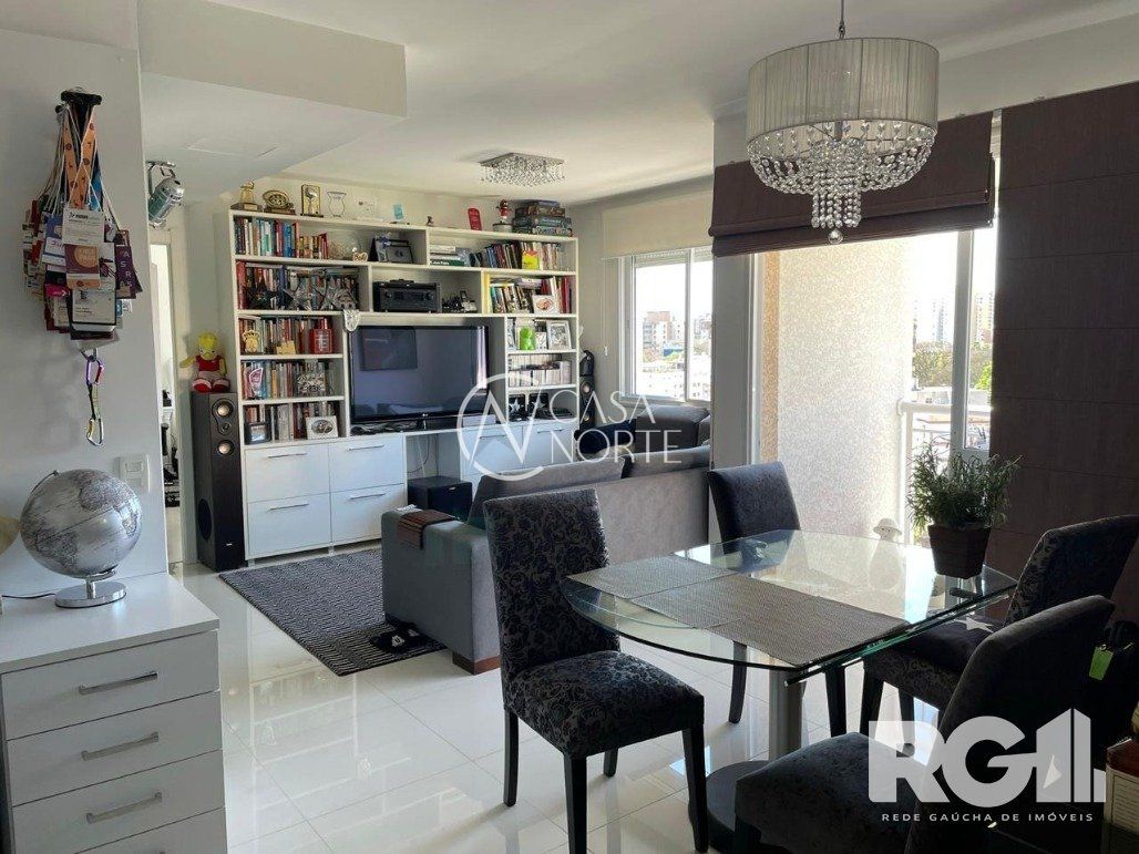 Apartamento à venda com 2 quartos, 69m², 1 suíte, 2 vagas, Avenida Andaraí no bairro Passo da Areia em Porto Alegre