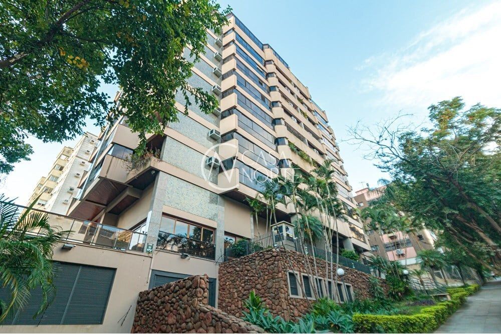 Cobertura à venda com 3 quartos, 290m², 1 suíte, 3 vagas, Dona Laura no bairro Moinhos de Vento em Porto Alegre