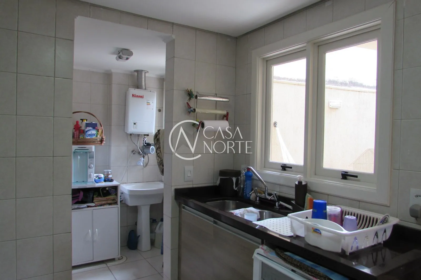 Casa de Condomínio à venda com 3 quartos, 250m², 1 suíte, 2 vagas, Rua Conde da Figueira no bairro Chácara das Pedras em Porto Alegre