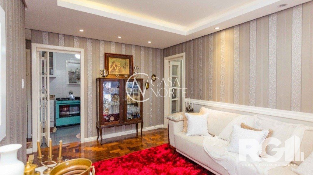 Apartamento à venda com 2 quartos, 85m², 1 vaga, Rua Santa Tecla no bairro Jardim Lindóia em Porto Alegre