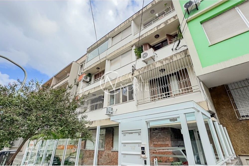 Apartamento à venda com 2 quartos, 77m², Santo Antônio no bairro Floresta em Porto Alegre