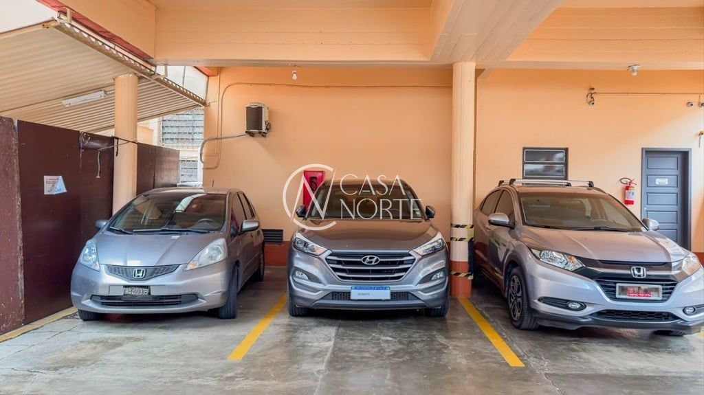 Apartamento à venda com 3 quartos, 99m², 1 suíte, 1 vaga, Cristóvão Colombo no bairro Floresta em Porto Alegre