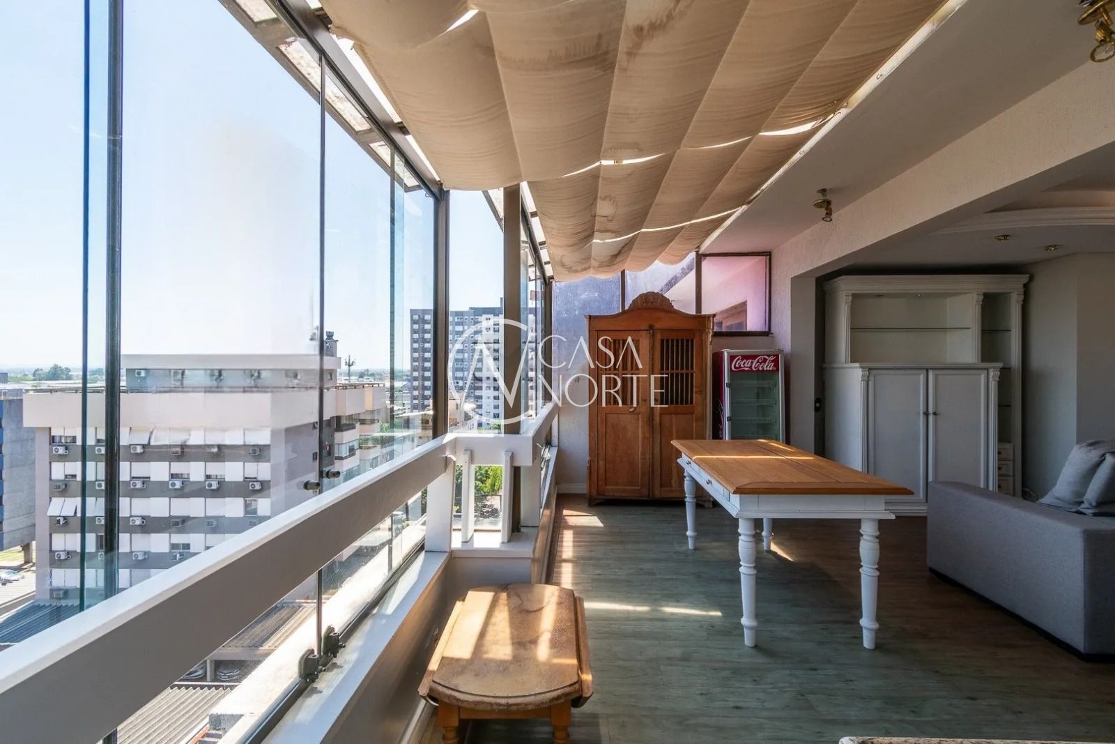 Cobertura à venda com 3 quartos, 189m², 1 suíte, 2 vagas, Rua Guadalupe no bairro Jardim Lindóia em Porto Alegre