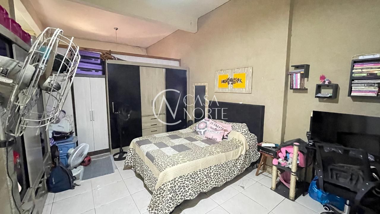 Casa à venda com 5 quartos, 120m², 1 suíte, 4 vagas, Avenida Alberto Pasqualini no bairro Jardim Itu Sabará em Porto Alegre