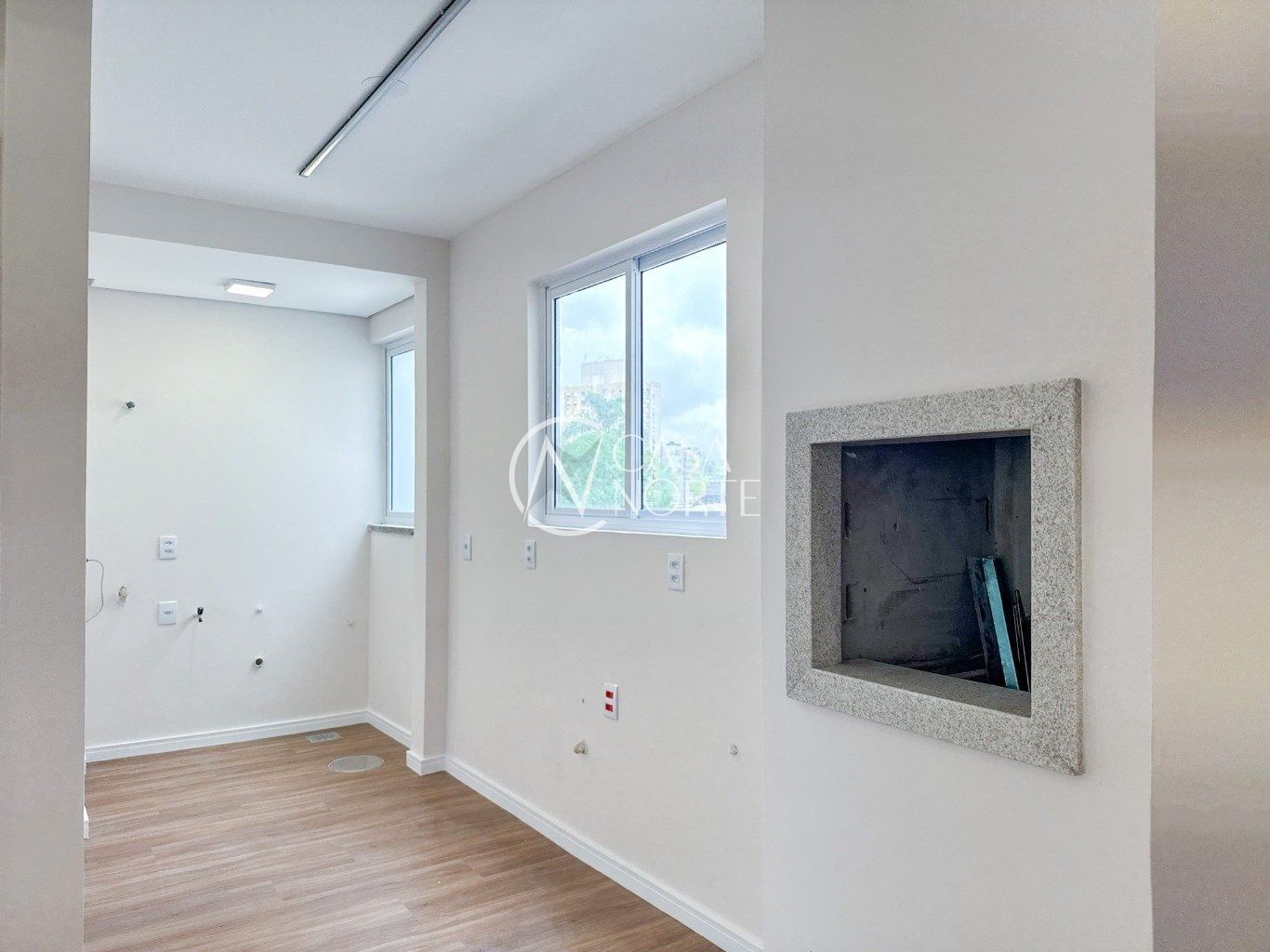 Apartamento à venda com 1 quarto, 42m², 1 vaga, Rua Luiz de Camões no bairro Santo Antônio em Porto Alegre