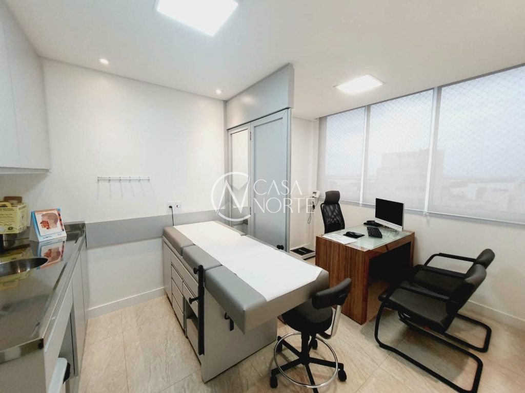 Sala Comercial à venda , 85m², Rua Professor Annes Dias no bairro Centro Histórico em Porto Alegre