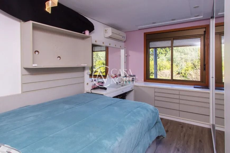 Apartamento à venda com 2 quartos, 60m², 1 suíte, 1 vaga, Rua Dona Adda Mascarenhas de Moraes no bairro Jardim Planalto em Porto Alegre