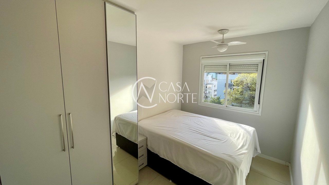 Apartamento à venda com 1 quarto, 43m², 1 vaga, Avenida Lavras no bairro Petrópolis em Porto Alegre