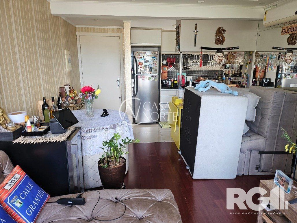 Apartamento à venda com 2 quartos, 56m², 1 suíte, 1 vaga, Rua Ney da Gama Ahrends no bairro Morro Santana em Porto Alegre