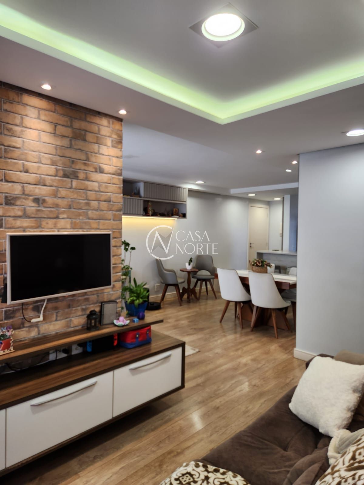 Apartamento à venda com 3 quartos, 76m², 1 suíte, 1 vaga, Beco Souza Costa no bairro Morro Santana em Porto Alegre