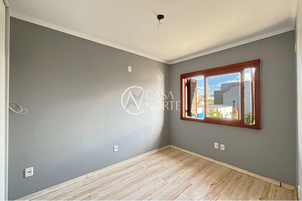 Casa à venda com 3 quartos, 151m², 1 suíte, 2 vagas, Felipe Arísio no bairro Hípica em Porto Alegre